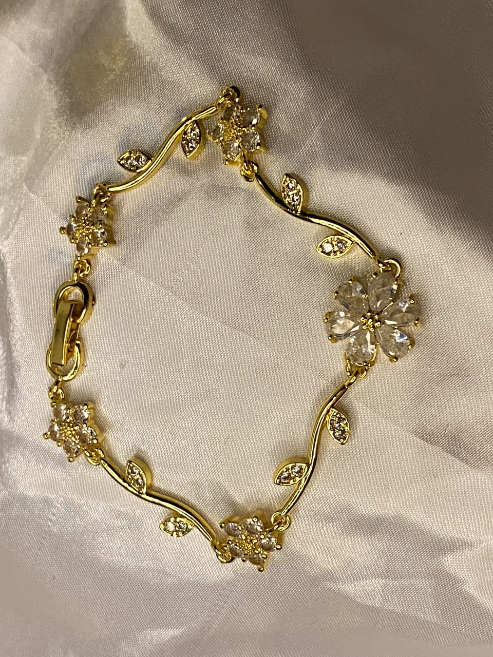 Gold-Plated Lavender Crystal Flower Vine Bracelet for Women