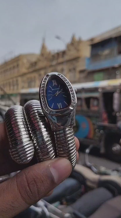 BVLGARI Woman Watch
Snake Model