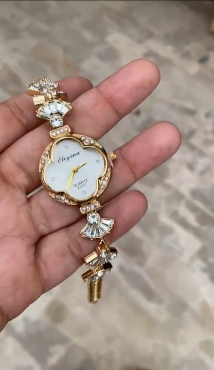 Luxury Clover Crystal Bracelet Watch for Women ✨